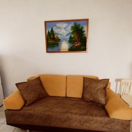 Mejdi Apartments Саранда Номер фото