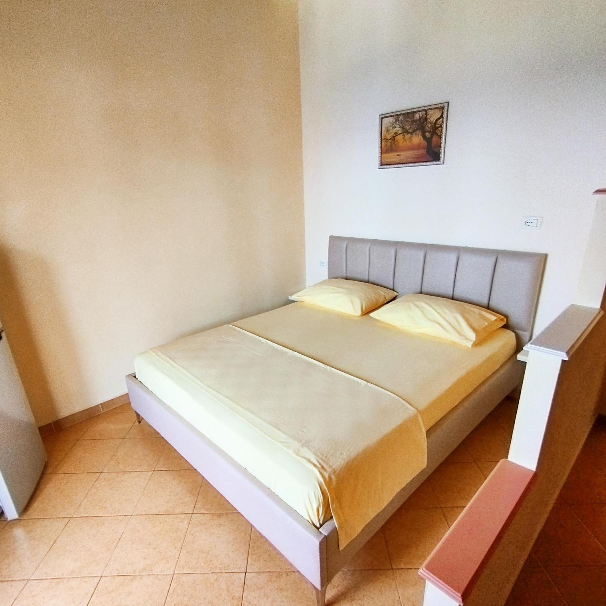 Mejdi Apartments Саранда Номер фото