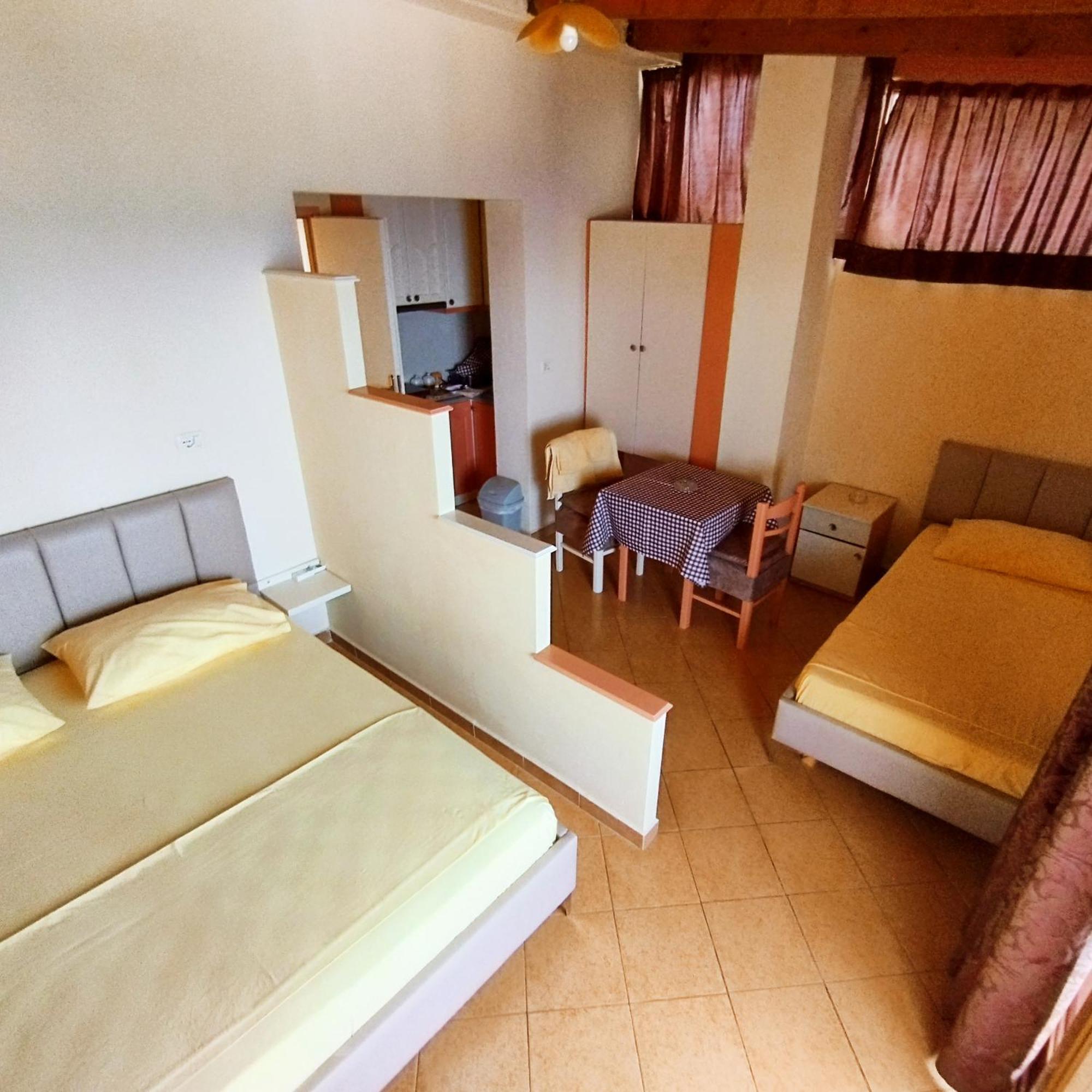 Mejdi Apartments Саранда Номер фото